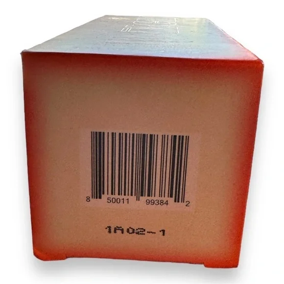 🆕 Addison Rae ITEM Fast Pass Natural AHA Cleanser 100mL - Picture 2 of 8